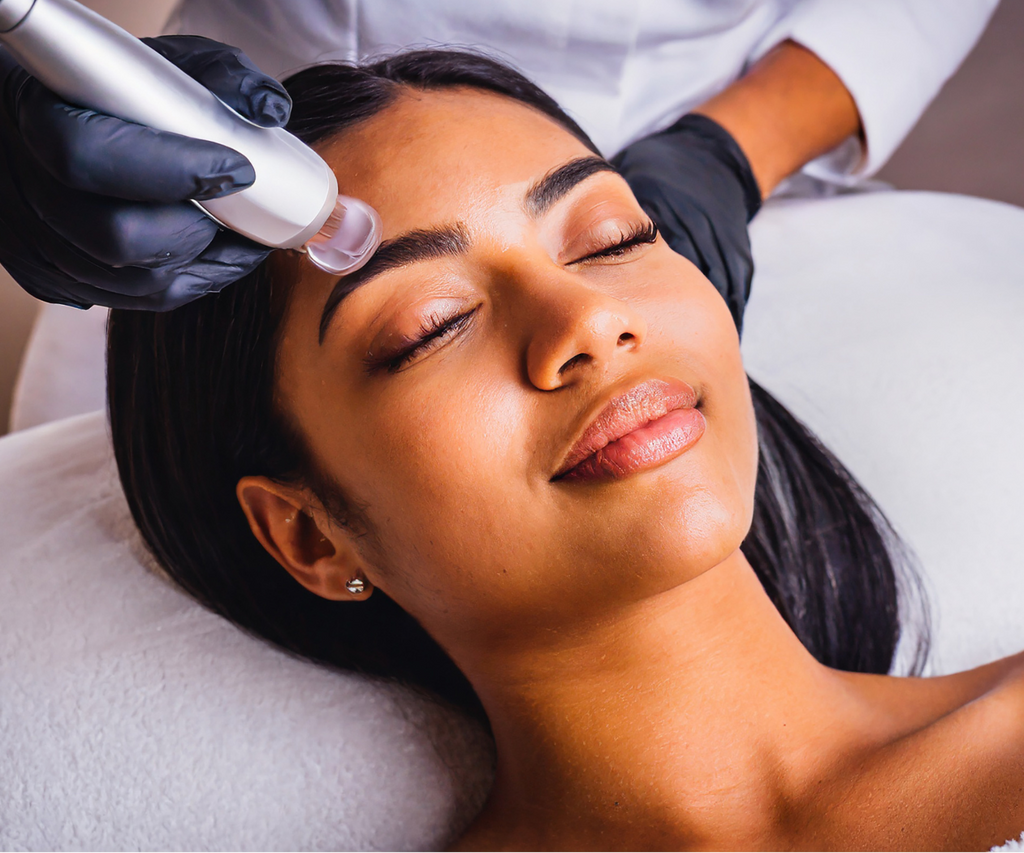 What is a HydraFacial? Understand the Benefits and Everything You Need to Know